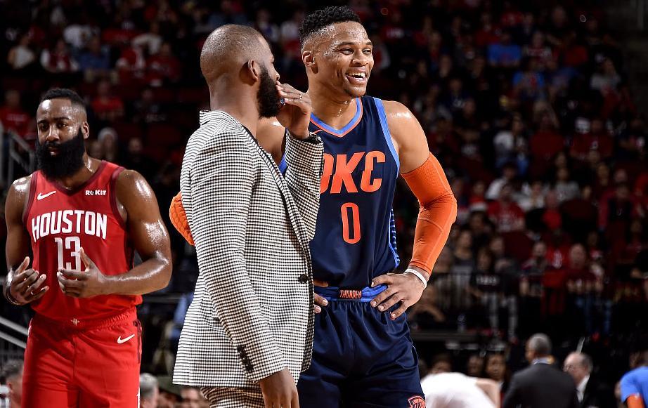 NBA雄鹿加时争议罚球绝杀凯尔特人终结六连胜登顶东部引热议